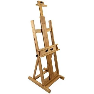Easels and display furniture